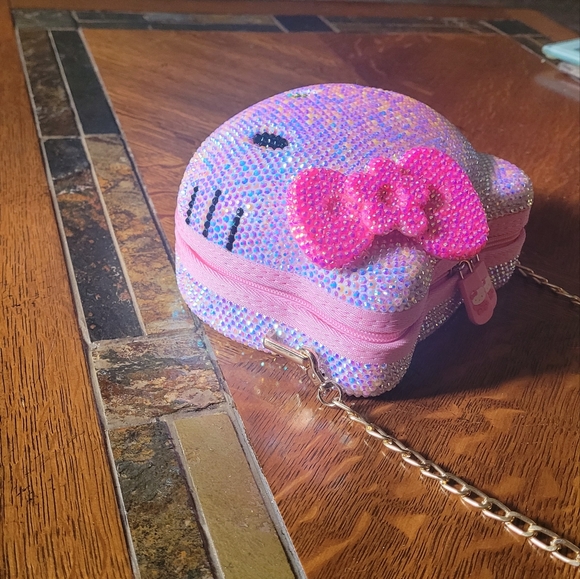 Hello Kitty Rhinestone Bag - Picture 9 of 16